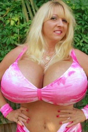 largest breasts - According to the Guinness Book of World Records, New York born porn star  48yr old Maxi Mounds (born Jenna Curlington) officially has the â€œworld's  largest ...