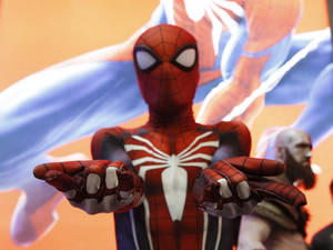 Junior High Tits - In this Thursday, June 14, 2018, a gamer dressed as Spiderman character  attends