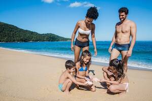 free nudiest beach sex video - Family Nudist Images - Free Download on Freepik