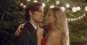 Katheryn Winnick Lesbian - Summer Lovin': Blandness gets the best of dreamy-looking \