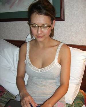 Amateur Teen Glasses - Real amateur teen girl with glasses Porn Pictures, XXX Photos, Sex Images  #3363823 - PICTOA