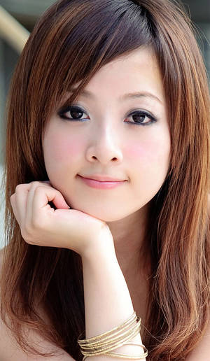 Beautiful Women Hd Porn - HD bare and nude photos. HD and hot porn photos of beautiful girls on bed