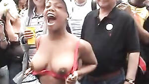 Flash Your Tits - Amateurs convinced to flash their tits at a street fair | voyeurstyle.com