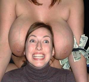 Face Sucker Alien Vs Predator Porn - 11 Responses to â€œAttack Of The Alien Face-Hugger Boobsâ€