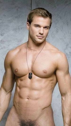 Christopher Mitchell Bodybuilder Porn - Chris Ryan