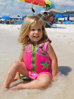 Cream Dreams Outside Porn - Sadie Grace Andrews is pictured on a beach trip with her family. The 3-