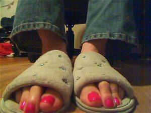 Fetish Slippers Porn - Watch Open toe slipper tease - Slippers, Slipper Fetish, Open Toe Slippers  Porn - SpankBang