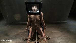 elise graves bdsm - Photo number 2 from <B>Elise Graves - DESTROYED!