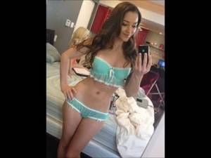 Dani Daniels Porn Star Selfie - Hot Selfies from Sexy Pornstar Dani Daniels