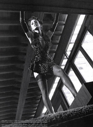 Eva Mendes Sex Porn - Eva Mendes Topless And Toe Sucking In New Photoshoot (PICTURES) | HuffPost  Entertainment