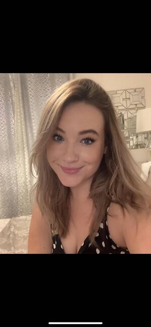 Hayden Panettiere Anal Porn - Never been told I look like anyone ðŸ¤·â€â™€ï¸ : r/Doppleganger