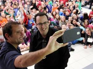 Granny And Young Boy - Fea-3 20-Jared1-RAR