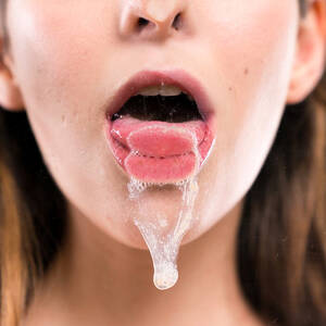 Kiss Cum Porn - Tera Link Kisses You with a Mouthful of Cum | uncensored video â€¢ snadgy