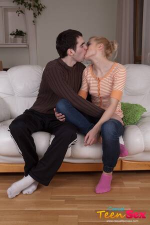 Amateur Couple Socks - Amateur Couple Foreplay - YOUX.XXX