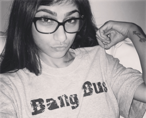 Eastern Muslim Hijab Porn - Non Muslim Porn Star Mia Khalifa and Sexual Fetish of Hijab