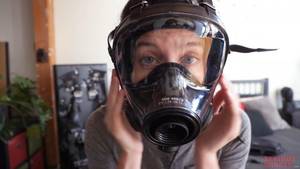 Gas Mask Porn - Gas Masks And The Rig â€“ Elise Graves And Petgirl Kako (R747). Jun