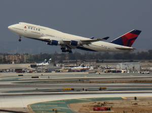 Delta Airlines Porn - Delta Airlines Boeing 747-400 taxing at Phoenix Sky Harbor (KPHX) | Boeing  747 400, Boeing 747 and Aircraft