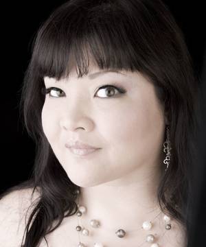 Fighter Girl Porn - Meet The Plus-Size Porn Star Who's Fighting Back