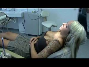Dentist Blonde - 