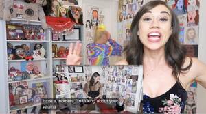 Jojo Siwa Porn Kissing - this is a pattern. she was 30, jojo was 14 when Colleen admitted to  inappropriate behavior : r/ColleenBallingerSnark