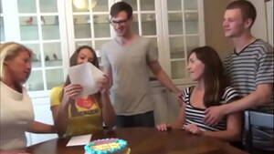 Best Family Ever Porn - the best family ever - XVIDEOS.COM