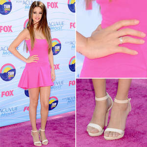 Miranda Cosgrove Pussy - Miranda Cosgrove | iamvii