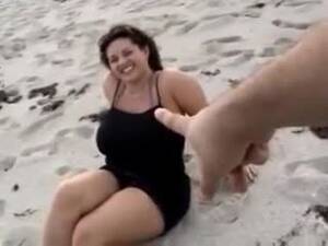 beach sex fat - Fat Girl Goes Home From Beach For Sex : XXXBunker.com Porn Tube