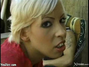 Bucktooth Porn - Horny bucktoothed slut anal fucked hard