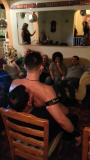 Lap Sitting Male Stripper Porn - Stripper Lap Dance - ThisVid.com em inglÃªs