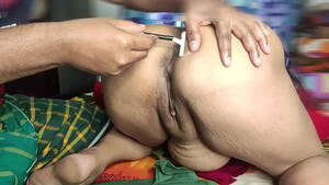 clean indian pussy big image - indian pussy cleaning - XNXX.COM