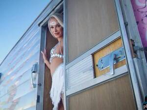 Mobile Home - Big ass teen Emma Hix softcore porn video with Playboy in a mobile home -  FreeViewMovies.com