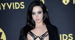 Iran Porn Star - U.S. Porn Star's Bizarre Trip to Iran Ignites Outrage â€“ DNyuz