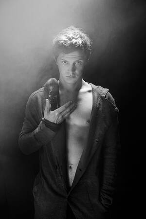 Evan Peters Real Porn - Evan Peters | Internal Horror