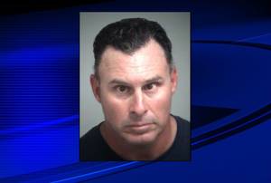 car dealership - Clermont Man gets caught fapping to porn in car dealership waiting room