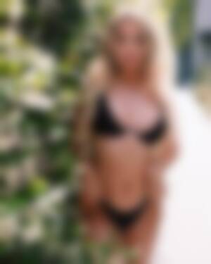 Elizabeth Gillies Porn Cum - elizebeth gillies naked â¤