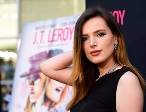 Bella Thorne Anal Blowjob - Bella Thorne, de chica Disney a directora porno | S Moda: Revista de moda,  belleza, tendencias y famosos | EL PAÃS