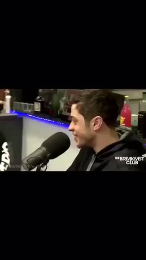 Ariana Grande Blowjob Facial - No, Pete Davidson Didn't Just Tell The World About Ariana Grande Giving Him  A Blowjob