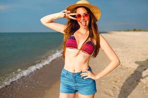 beautiful brunette nude beach - Page 12 | Beach Models Images - Free Download on Freepik