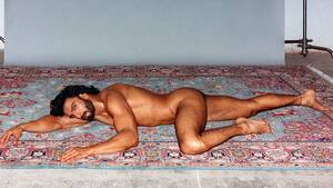 Mayim Bialik Fucking - Deepika Padukone reacts to husband Ranveer Singh's nude photoshoot - Tamil  News - IndiaGlitz.com