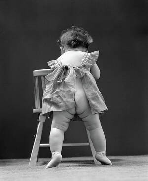 1940s vintage porn galleries - 1940s Back End View Of Nude Girl Baby Photograph by Vintage Images - Fine  Art America