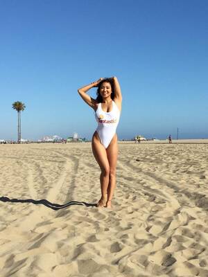 hiromi oshima beach - Hiromi Oshima on X: \