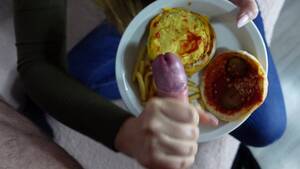 Burger Girl Porn - I want more Sauce in my Burger, Cum Eating, Food Porn - Pornhub.com