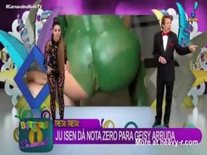 Live Tv - Brazilian Live TV Accidentally Shows a Butthole