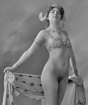 Mata Hari Porn - Mata Hari. 1906. Porn Pic - EPORNER