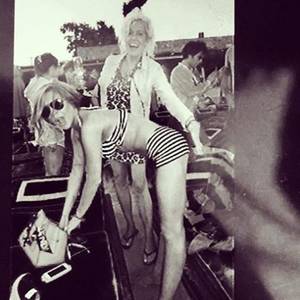 celebrity getting her ass spanked - This is not a photo shop, it's for real. The back story is that Ellen von  Unwerth did a shoot with Lindsay Lohan on the Greek island of Mykonos last  summer.
