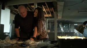 bald dude squeezes - Bald Guy gets squeezed - ThisVid.com