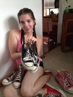 Converse Porn - Loading image of Adala.