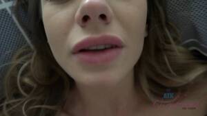 Model Pov Porn - Banging with a super hot amateur (now turned porn model) POV - Namoi Swan,  Shawn3 - PeekVids