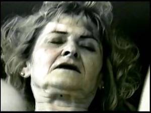 1960s Granny Porn - Mature bitch gets her cooter pounded