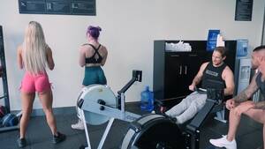 gym foursome - Fit amateurs banged hard with athletic guys in 4some